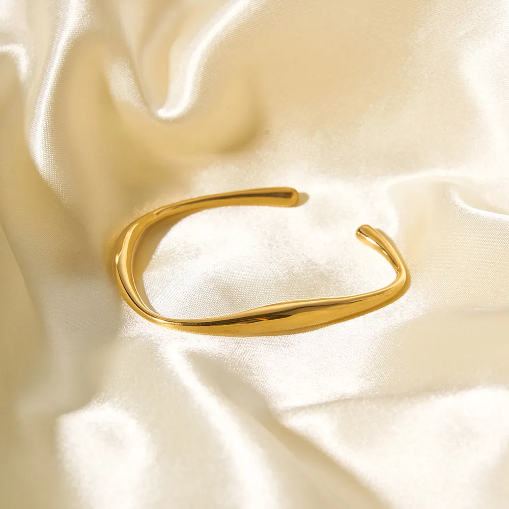 Irregular Wave Open Cuff Bracelet 18K Gold Plated Stainless Steel Minimalist Hammered Texture Design For Women