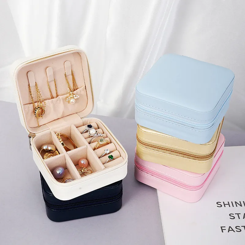 Portable PU Leather Jewelry Organizer Case Travel Small Jewelry Box For Rings Necklaces Earrings Zipper Storage Box Women