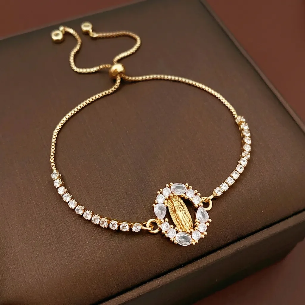 Bracelet Pendentif Ovale Vierge Marie Cuivre Zircon Fermoir Bolo Réglable Bijoux Religieux Pour Femmes Style Luxe