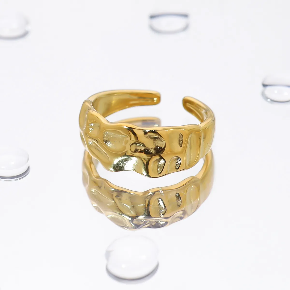 Anello Aperto Vintage con Trama Martellata per Donna Placcato Oro Acciaio Inossidabile Fascia Geometrica Gioielli Regalo