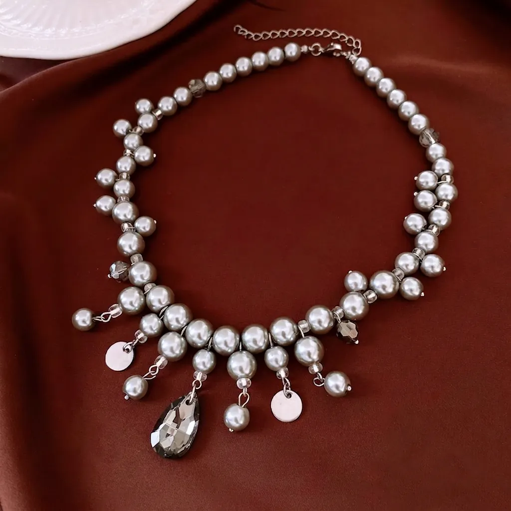 Collana Di Künstliche Perle Di Vetro In Stile Francese Vintage Con Grande Ciondolo In Cristallo A Goccia E Dischi Con Nappe In Lega