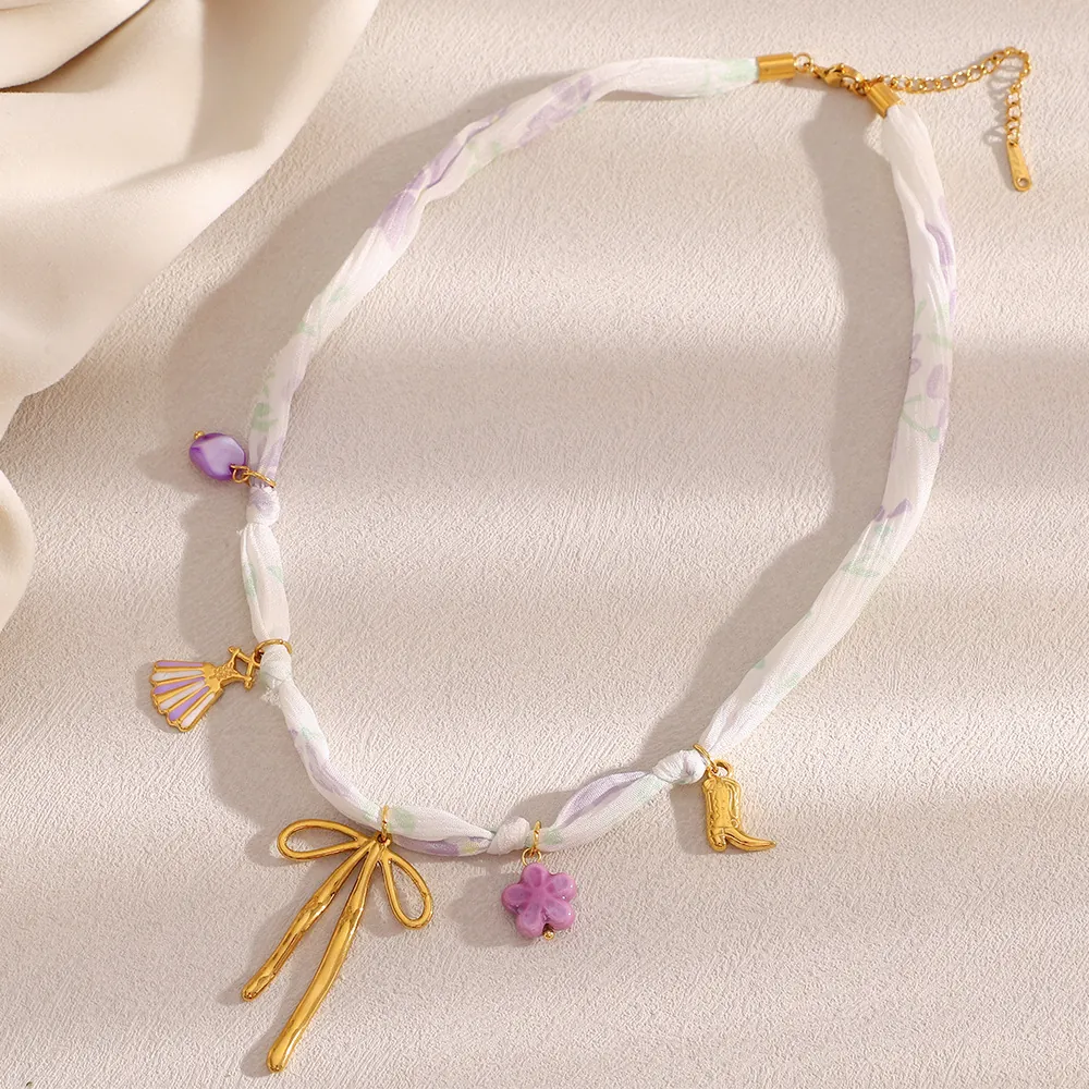 18K Vergoldeter Edelstahl Schleife Band Anhänger Halskette Mit Lila Blumen Stoffkette Für Damen Mode Schmuck