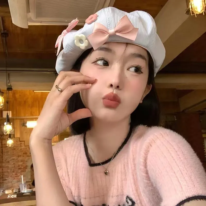 Japanese Sweet Floral Bowknot Beret Hat For Women Cotton Hand Embroidered Painter Hat Cute Fashion Accessories Decor