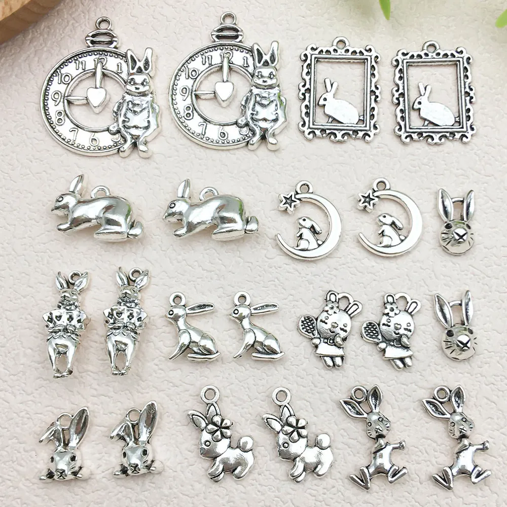 Vintage Zinc Alloy Rabbit Charms Antique Silver Easter Bunny Pendants For Alice In Wonderland DIY Jewelry Making Accessories