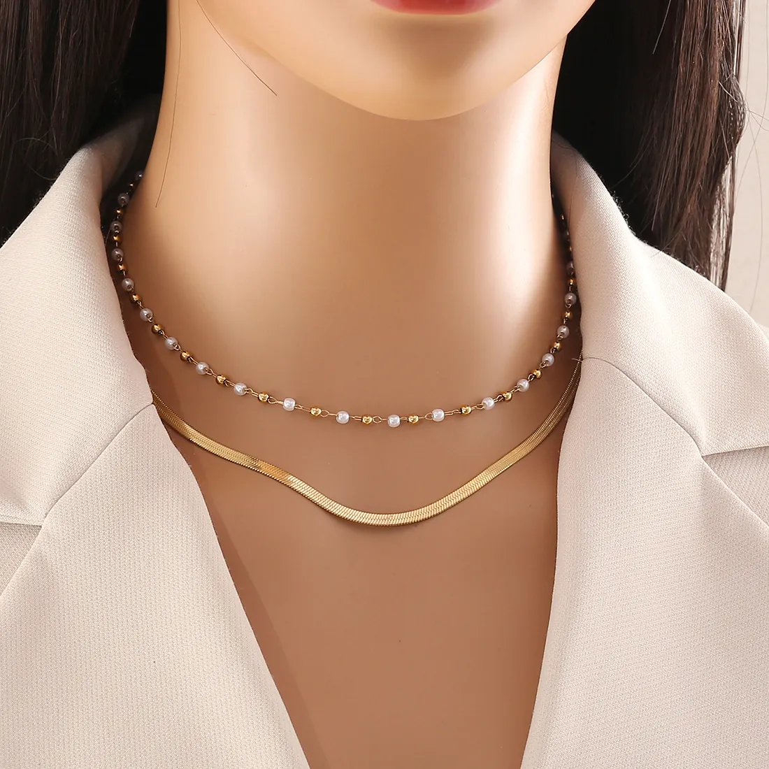 Schmetterling Künstliche Perle Doppelschicht Halskette Edelstahl Schlangenkette Y-Form Anhänger Eleganter Schmuck Für Damen