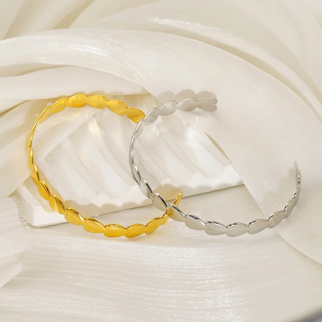 Bracciale A Polsino Cuore Acciaio Inossidabile Cuore Vuoto Bracciale Aperto Regolabile Gioielli Chic Regalo