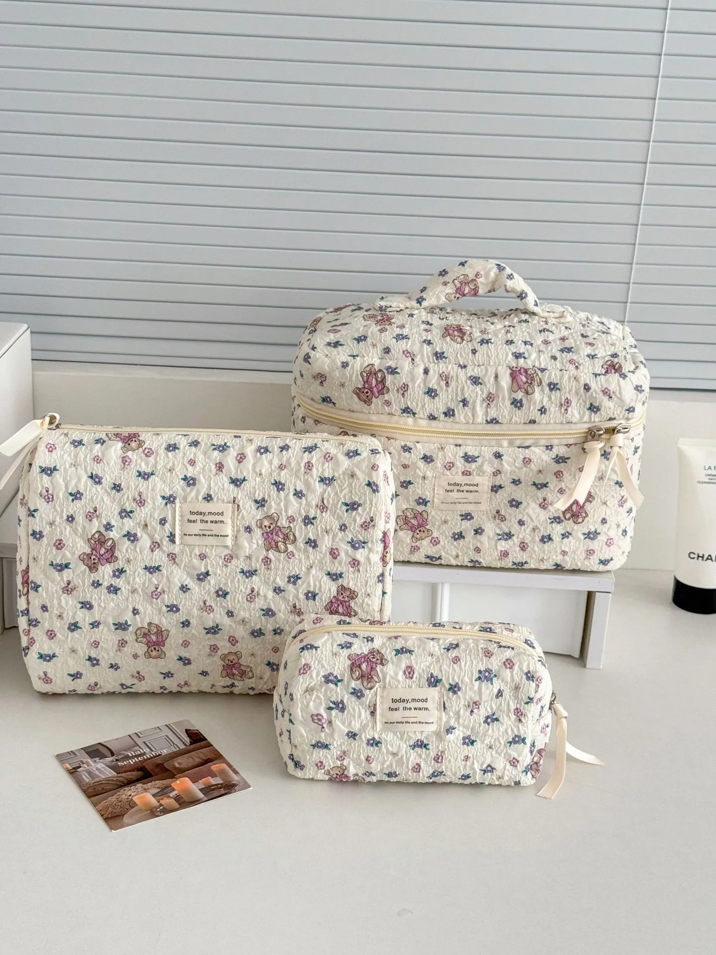 Quilted Cotton Cosmetic Bag Travel Makeup Toiletry Pouch Floral Bear Pattern Cute Style Portable Organizer