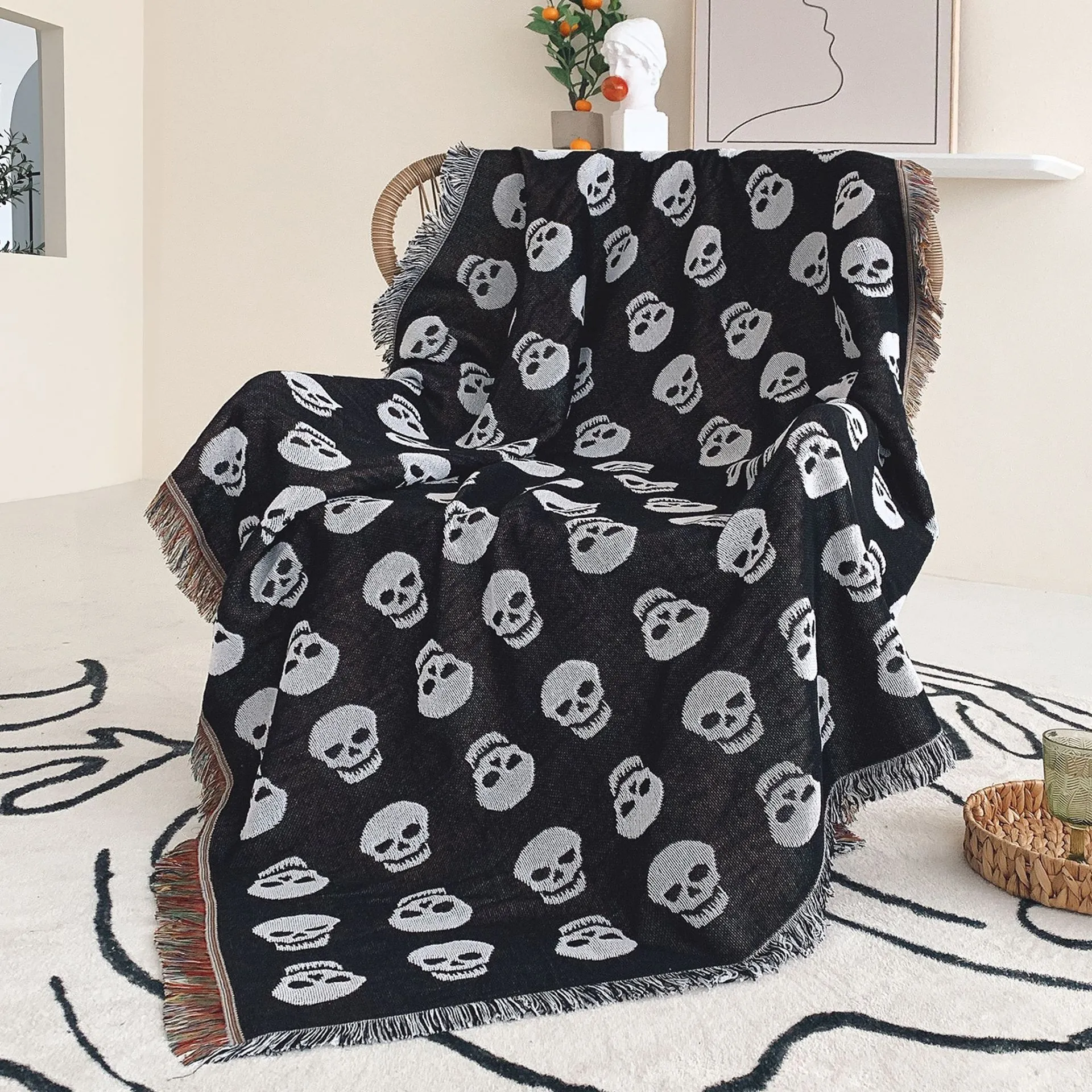 Skull Pattern Cotton Knitted Throw Blanket Gothic Bohemian Sofa Cover With Colorful Tassels Outdoor Camping Picnic Rug
