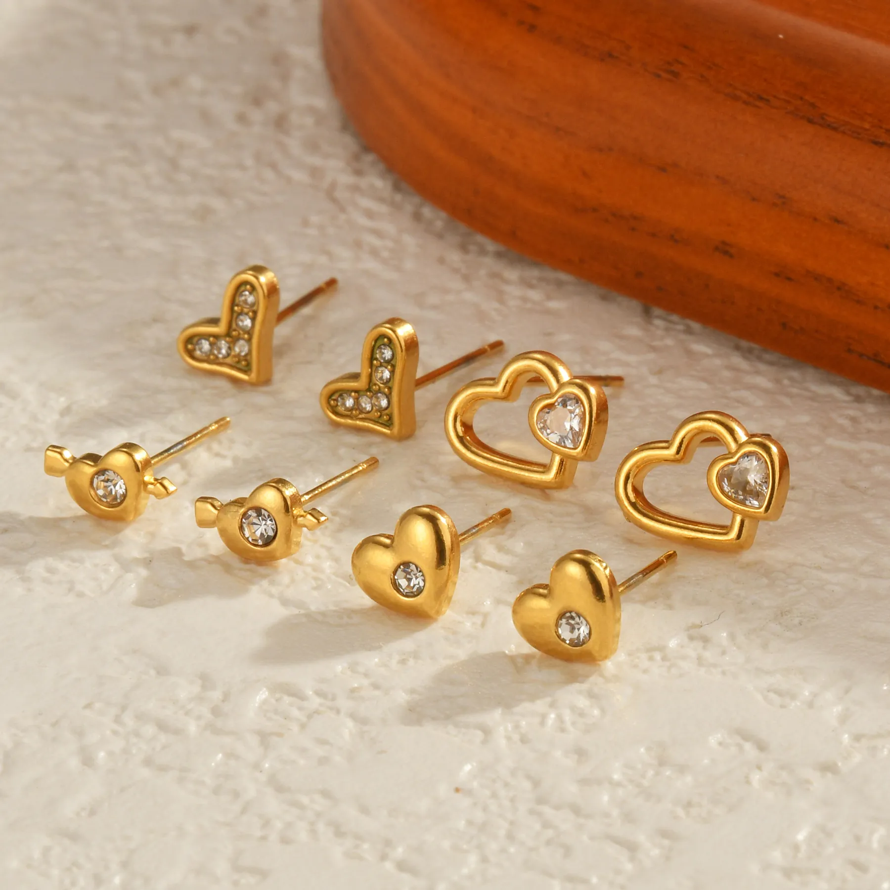 Edelstahl Strass Herz Schmetterling Ohrstecker Gold Vergoldet High-End Mode Schmuck Für Damen Geschenk Accessoire