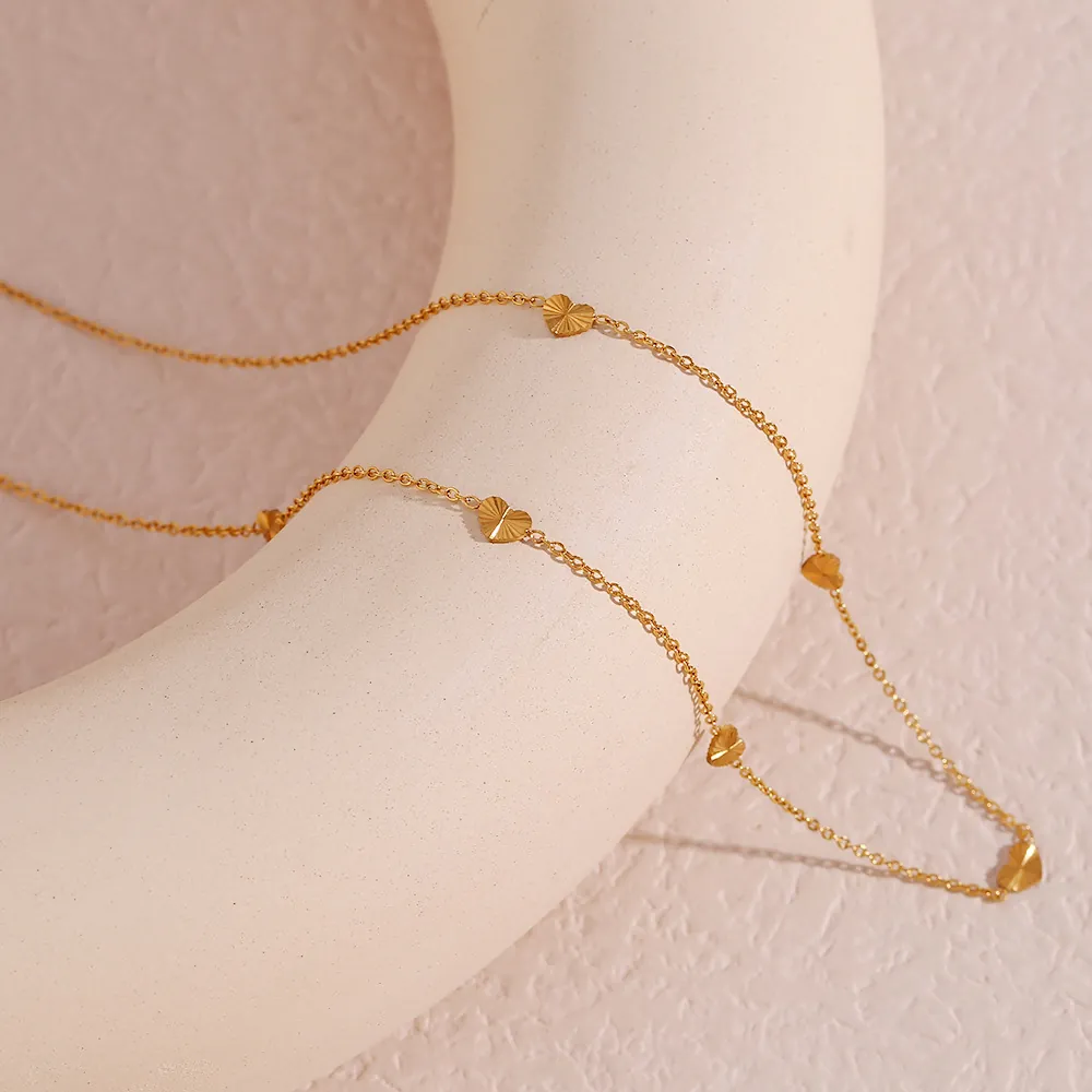 Gold Plated Stainless Steel Heart Pendant Necklace Multiple Charms Clavicle Chain Minimalist Jewelry For Women
