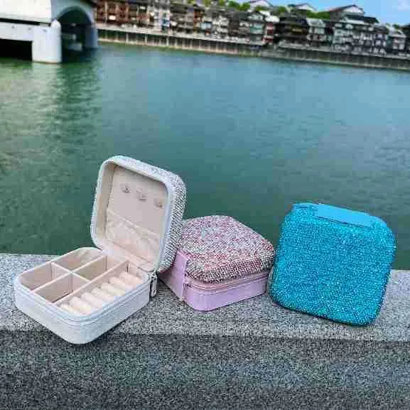 Tragbares Schmuckkästchen Doppelschichtiges Strass Bling Reise Schmuck Organizer Etui Mit Spiegel Für Ringe Halsketten