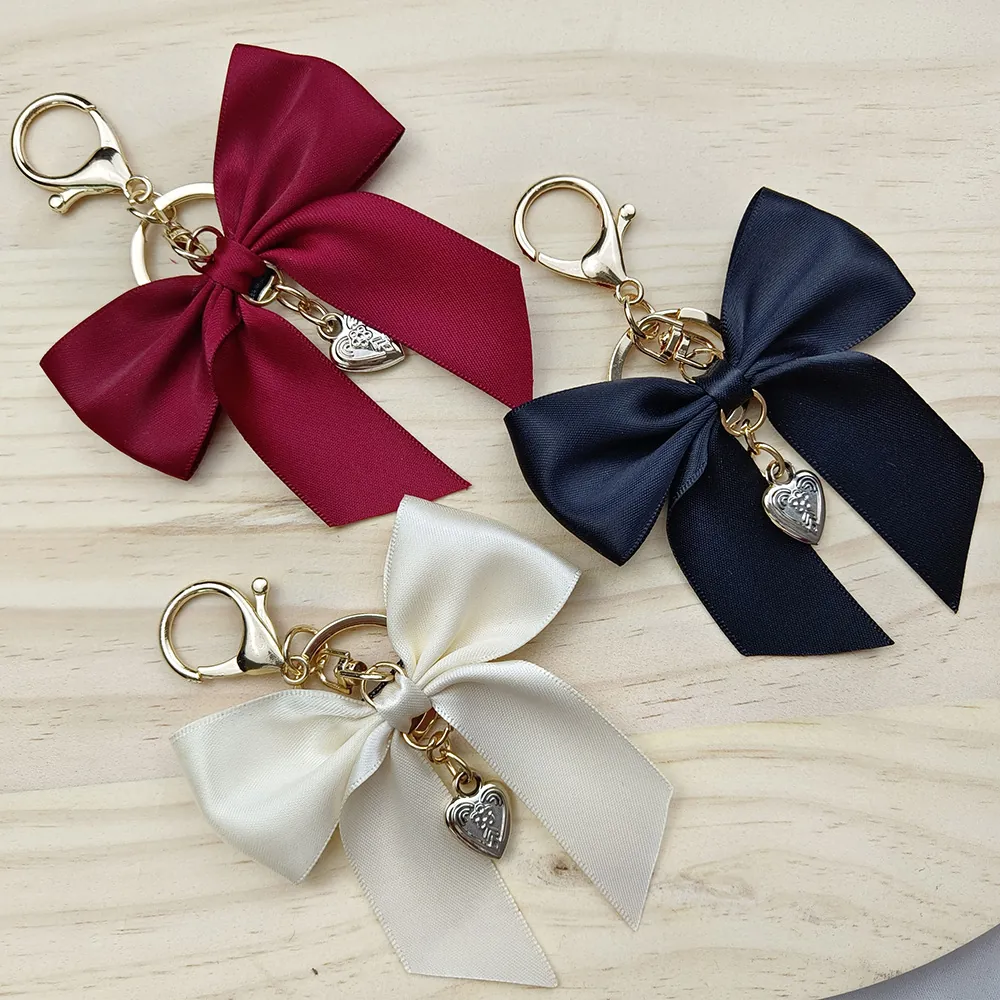 Korean Style Ribbon Bow Keychain With Gold Hardware Heart Pendant Fashionable Bag Charm For Women Girls Accessory Gift