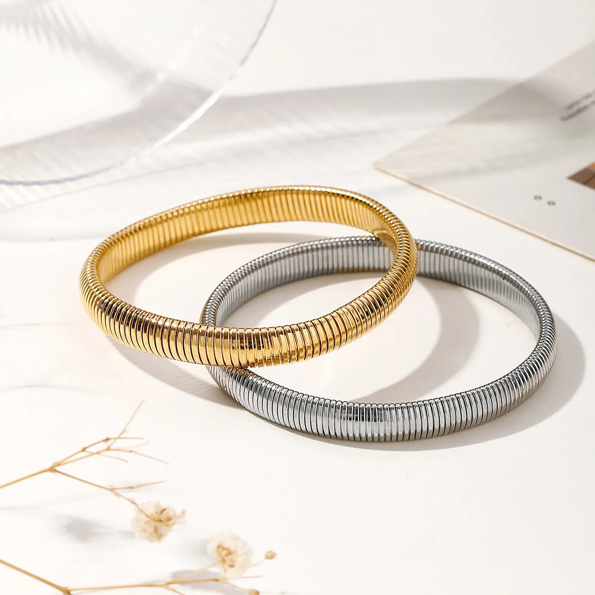 Stainless Steel Elastic Spiral Bracelet For Women Gold Silver Plated Tubogas Ribbed Bangle Street Fashion Jewelry Accessories