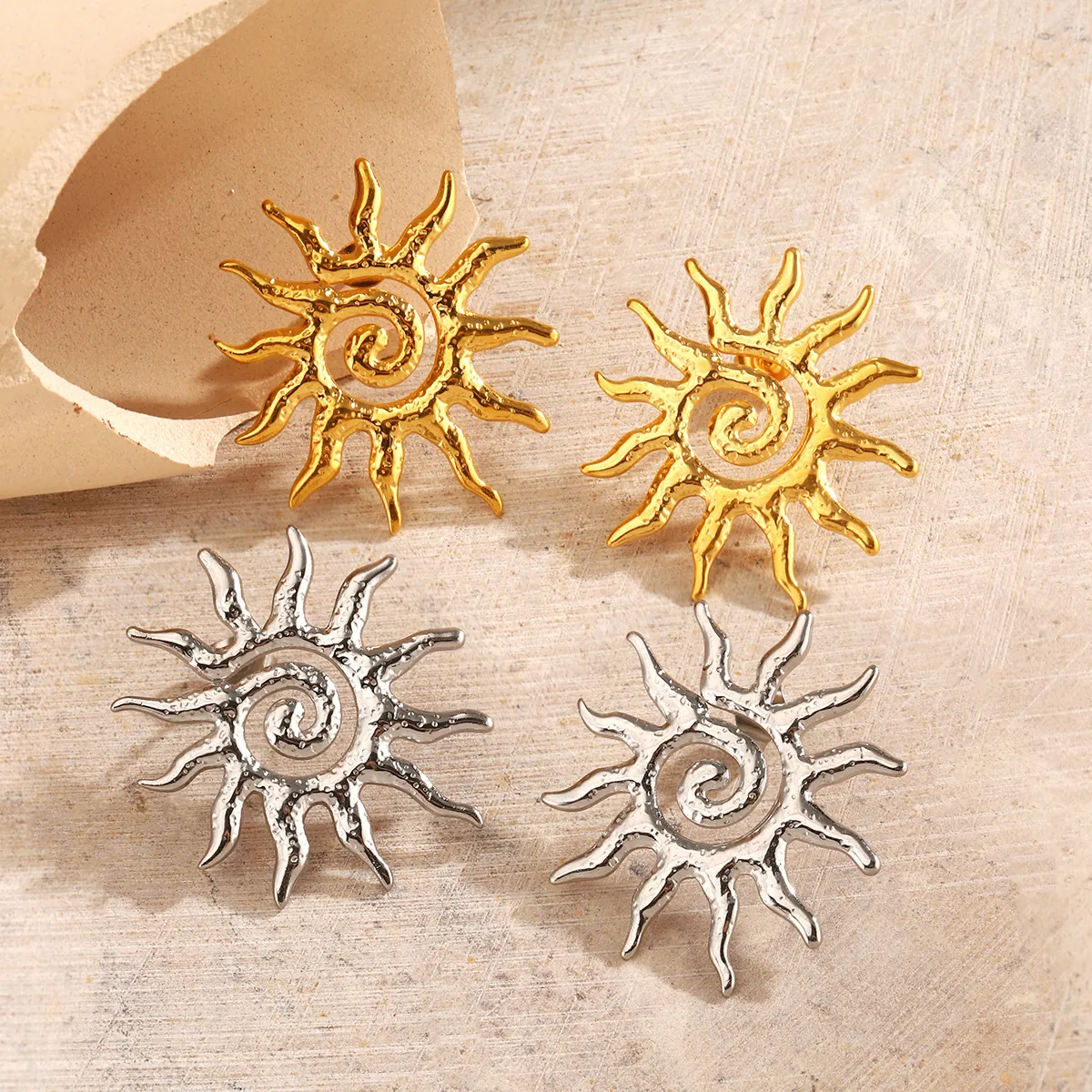 Vintage Sonnenform Spiralwirbel Edelstahl Ohrstecker Geometrische Hammerschlag Textur Mode Schmuck Für Damen