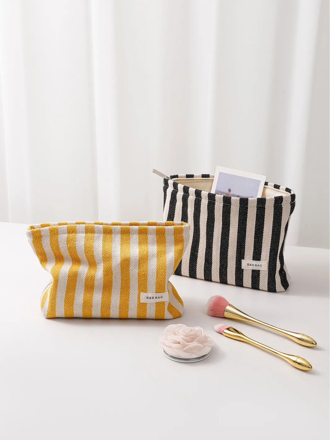Striped Canvas Makeup Bag Portable Zipper Cosmetic Pouch Travel Toiletry Storage Clutch For Women Simple Style