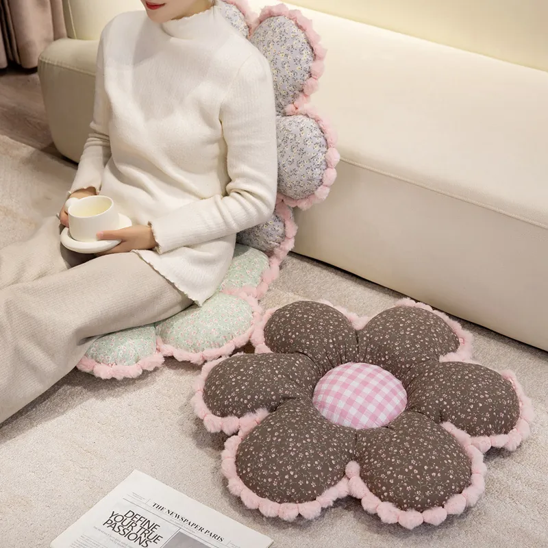 Flower Shaped Cushion Plush Floor Pillow Floral Pattern Checkerboard Center Soft Cotton Tatami Mat Sofa Backrest Decor