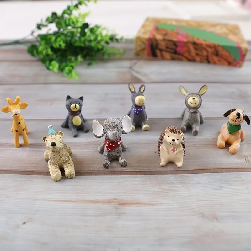 Cute Mini Animal Figurine Resin Miniature Sculpture Retro European Style Desktop Decoration Ornament For Home Office