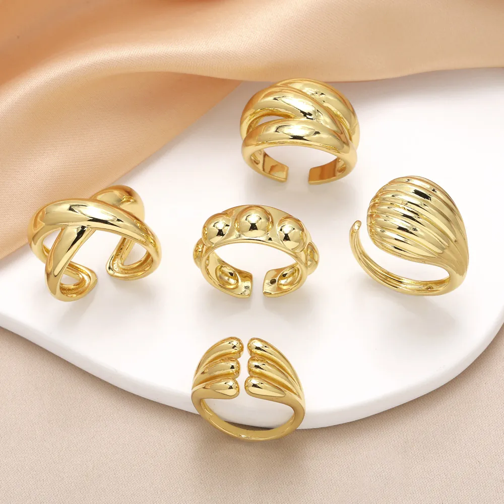 Minimalist Irregular Smooth Copper Gold Plated Open Ring For Women Fashion Geometric Adjustable Finger Ring Jewelry Gift