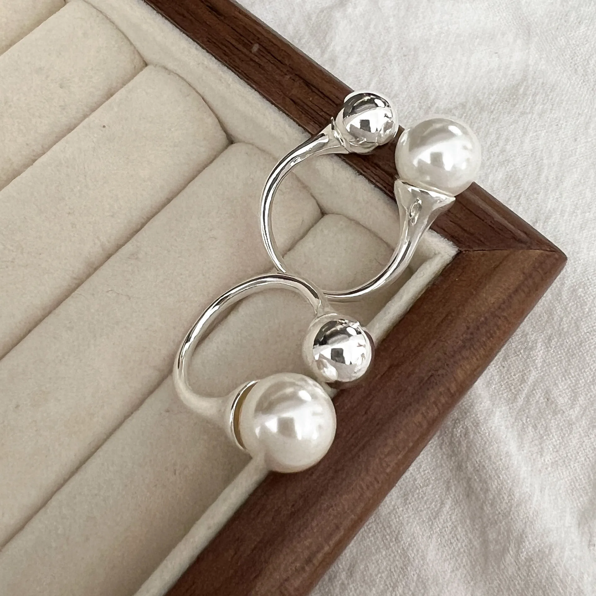 925 Sterling Silber Verstellbarer Offener Ring Mit Künstliche Perle Und Metallperle Minimalistischer Stil Modeschmuck Für Damen
