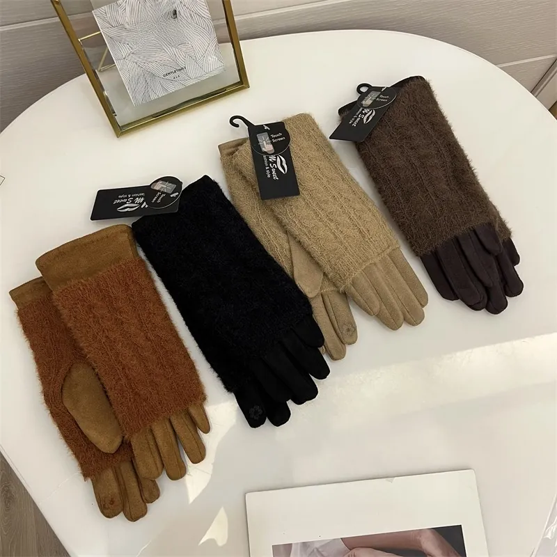 Women's Winter Thermal Suede Detachable Faux Fur Gloves Plush Warm Touch Screen Mittens Elegant Dual Layer Cold Protection Hand Warmers