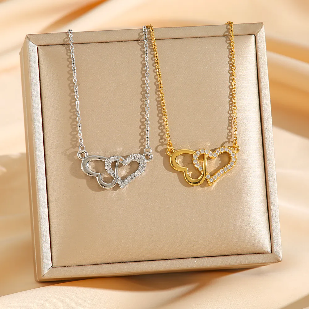 Fashion Double Heart Pendant Necklace Women Stainless Steel Rhinestone Interlocking Heart Clavicle Chain Jewelry Gift