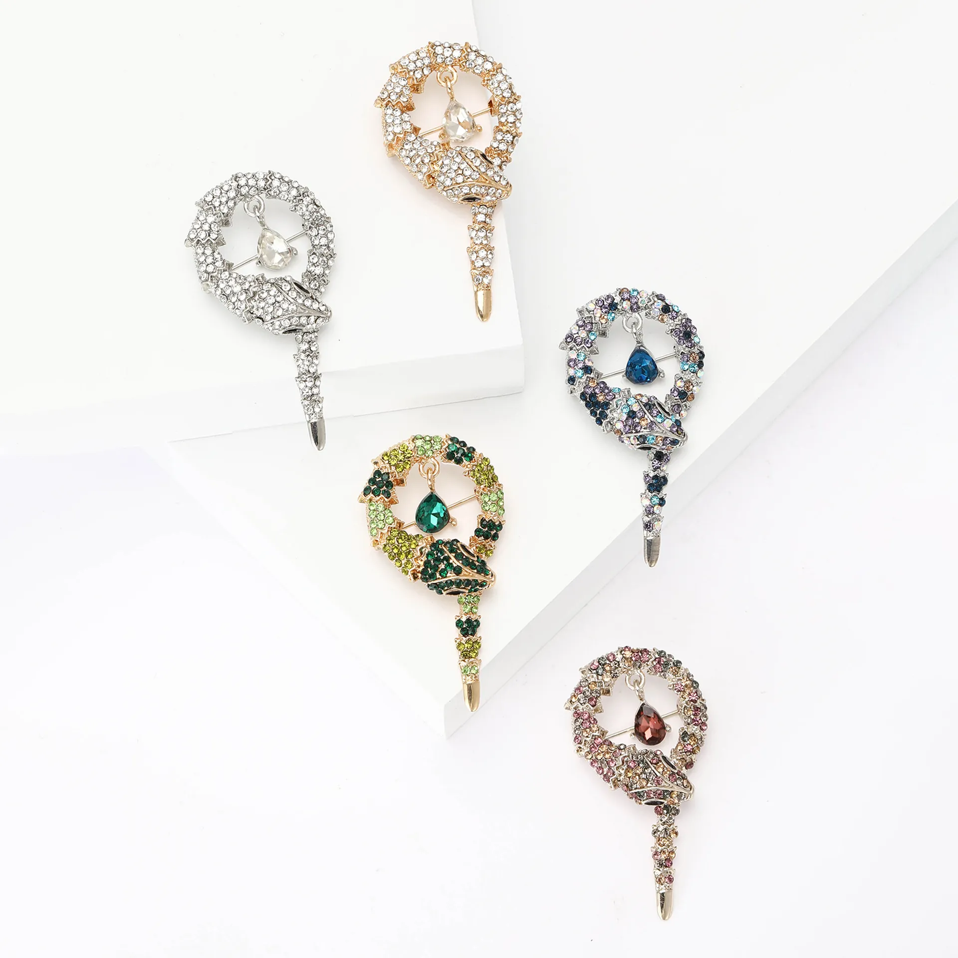 Snake Brooch Alloy Rhinestone Inlaid Teardrop Crystal Animal Shape Pin Fashion Jewelry Accessory For Men Women