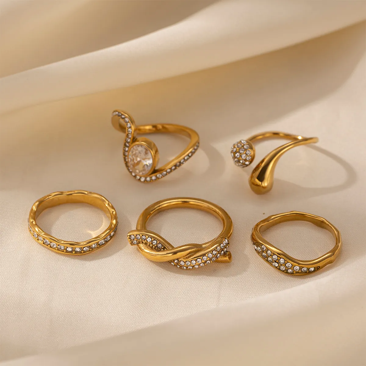 Titanium Steel Rhinestone Open Ring For Women Minimalist Gold Plated Geometric Wave Water Drop Inlaid Finger Ring Fashion Jewelry