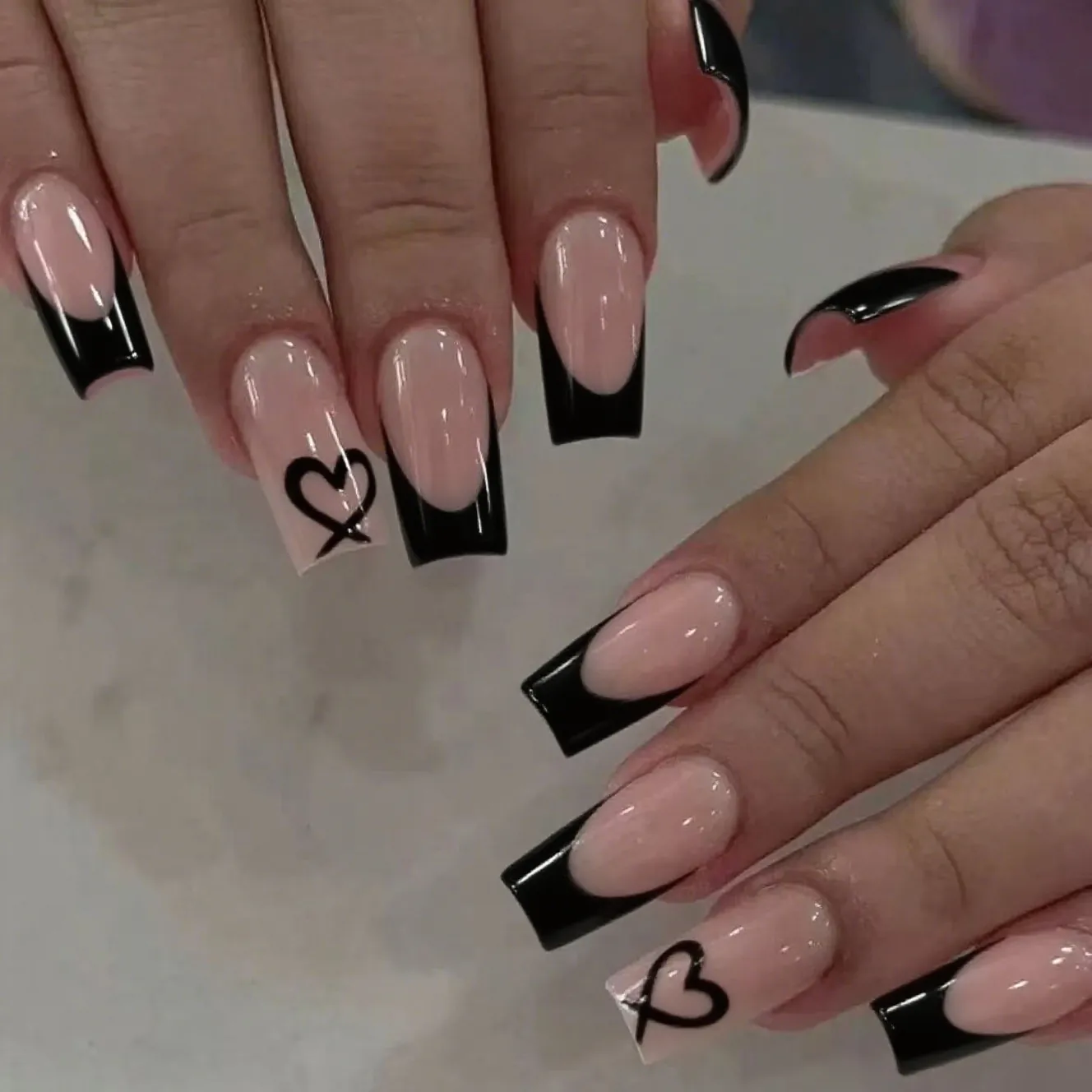 Press On Nails ABS Square French Black Heart Pattern Elegant Fashion Artificial False Nail Tips For Women