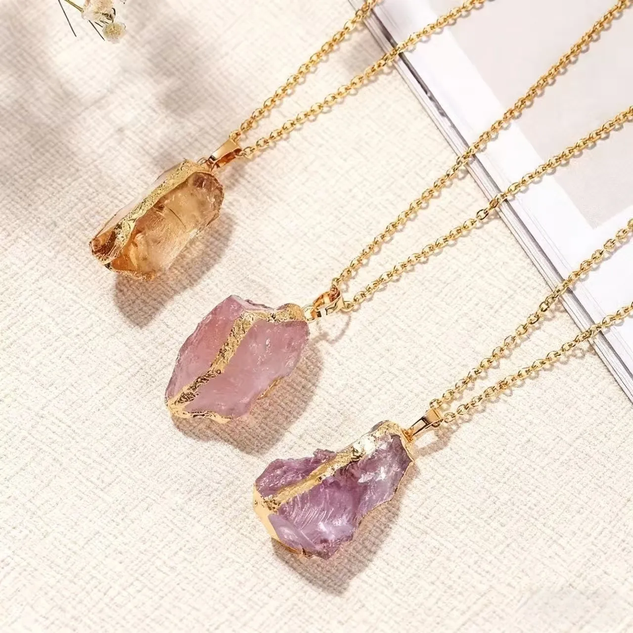 Natural Raw Stone Crystal Necklace With Electroplated Gold Edge Irregular Gemstone Pendant Jewelry For Women