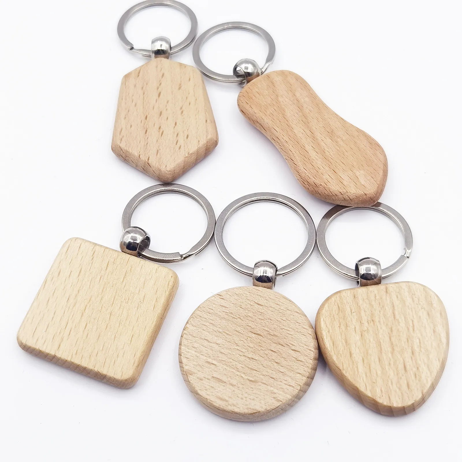 Minimalist Beech Wood Keychain Blank Natural Wood Grain DIY Engraving Wooden Keyring Heart Round Square Pendant Craft Gift