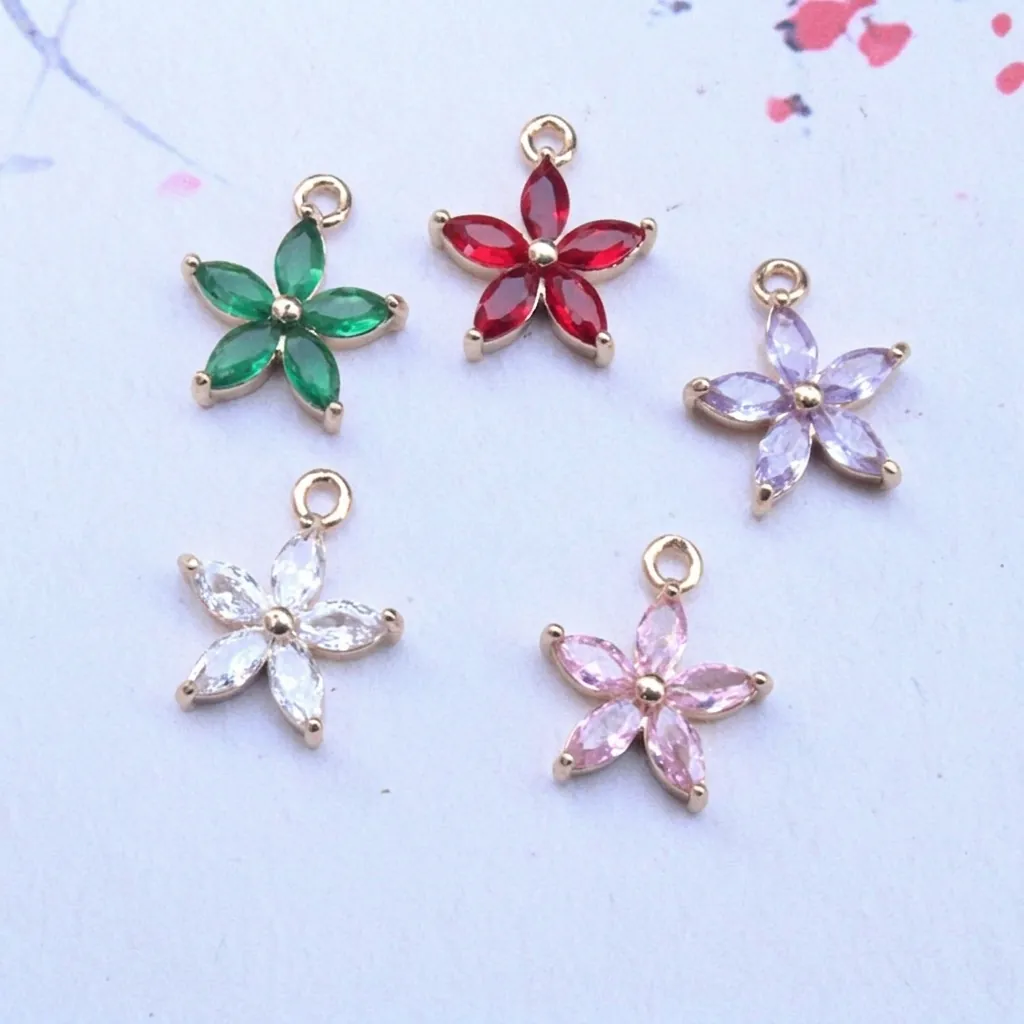 Fünf Blütblatt Blumen Anhänger Vergoldetes Messing Bunter Zirkon Marquise Glas Anhänger Für DIY Schmuckherstellung