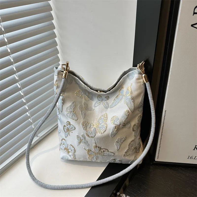 Women Canvas Shoulder Bag Chinese Style Jacquard Butterfly Bamboo Embroidery Underarm Bag Elegant Vintage Baguette Bag