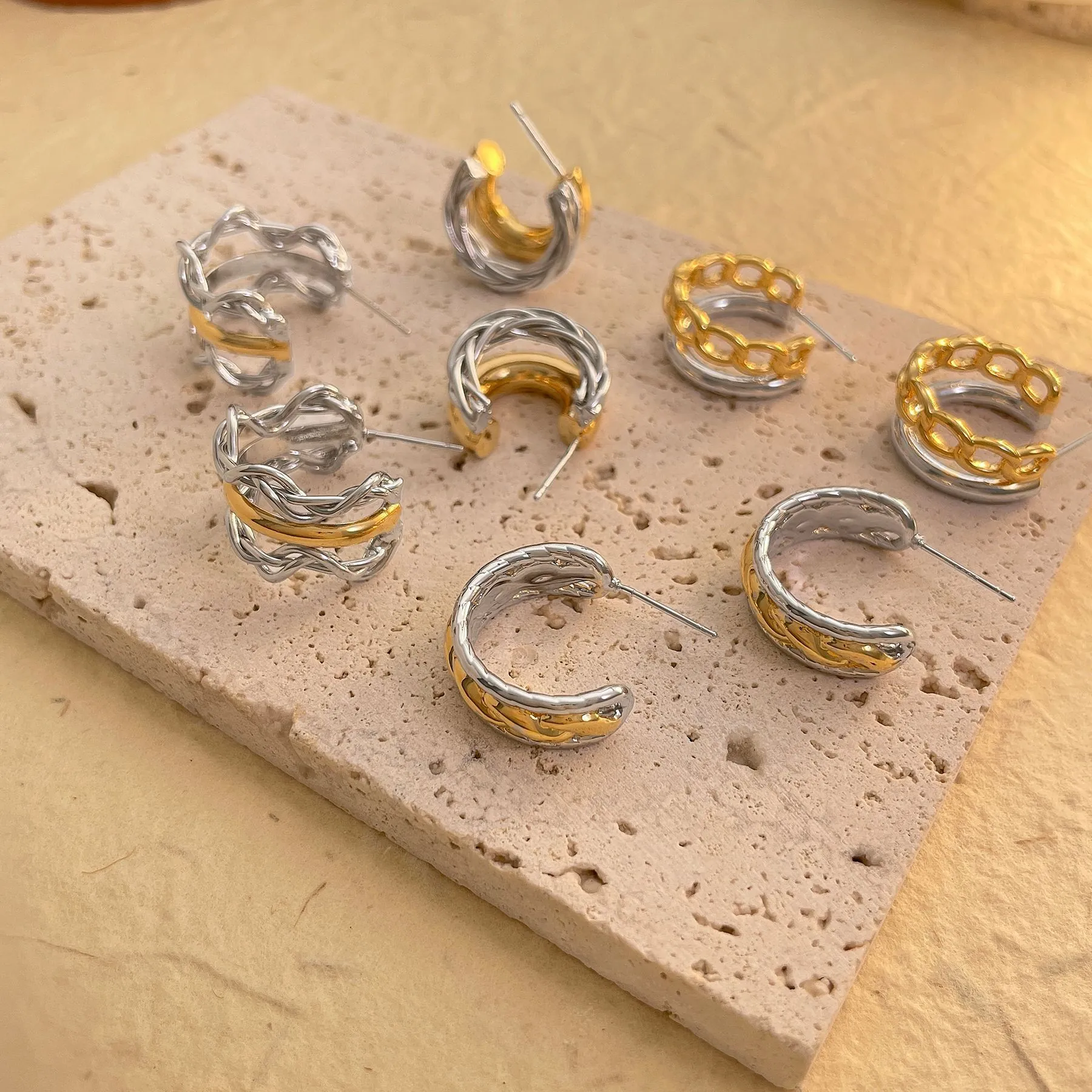 Französische Retro Kupfer C-Förmige Ohrstecker Mit 925 Sterlingsilber Stift Gold Silber Gemischt Zweifarbige Gedrehte Ohrringe