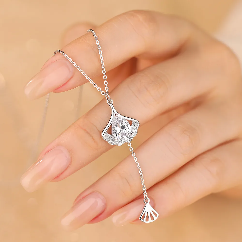 925 Sterling Silver Ginkgo Leaf Pendant Necklace For Women Elegant Micro-set Zirconia Tassel Clavicle Chain Jewelry Gift