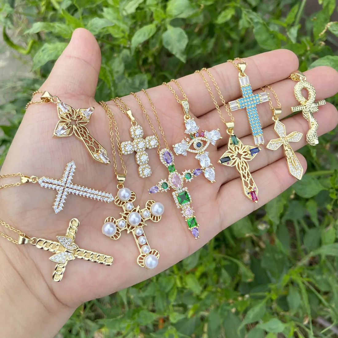 Cross Pendant Necklace Copper 18K Gold Plated Micro Inlaid Zircon Colorful Gemstone Artificial Pearl Clavicle Chain Jewelry For Women