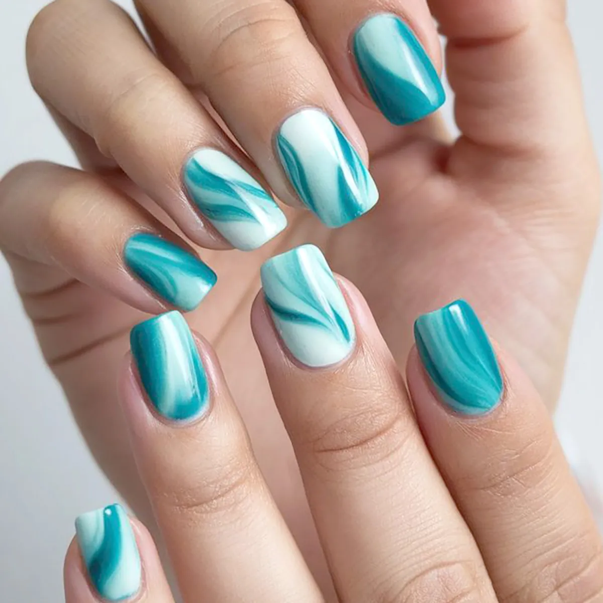 Blue White Marble Swirl Press On Nails ABS Square Round Elegant Minimalist Wearable False Nails For Women