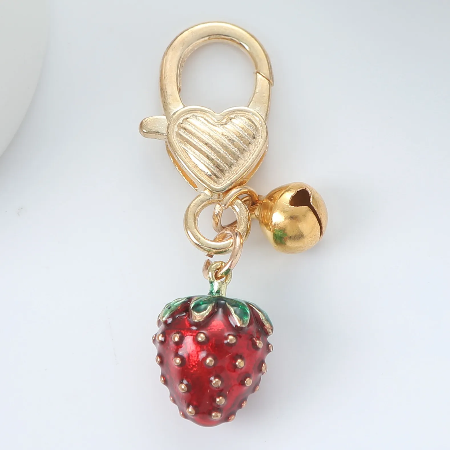 Creative Strawberry Fruit Keychain Alloy Bell Rhinestone Bow Ladybug Pendant Heart Buckle Women Bag Accessories Jewelry Gift