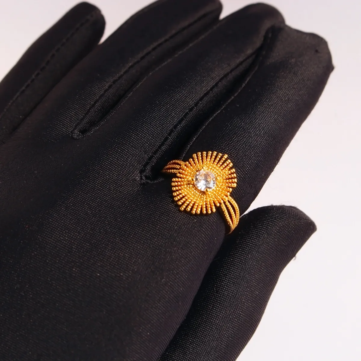Sunburst Zircon Ring Brass Gold Plated Irregular Texture Geometric Sunray Finger Jewelry For Women