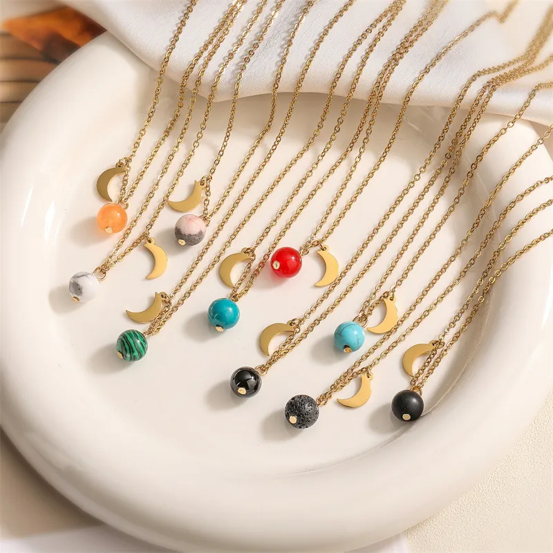 Collier Pendentif Croissant de Lune en Acier Inoxydable et Pierre Naturelle pour Femme Design Minimaliste Plaqué Or Bijoux