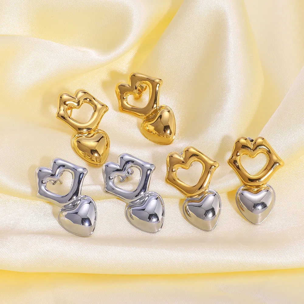 Boucles D'oreilles Puces Cœur Lèvres Acier Inoxydable Plaqué Or 18K Géométrique Mode Pour Femmes