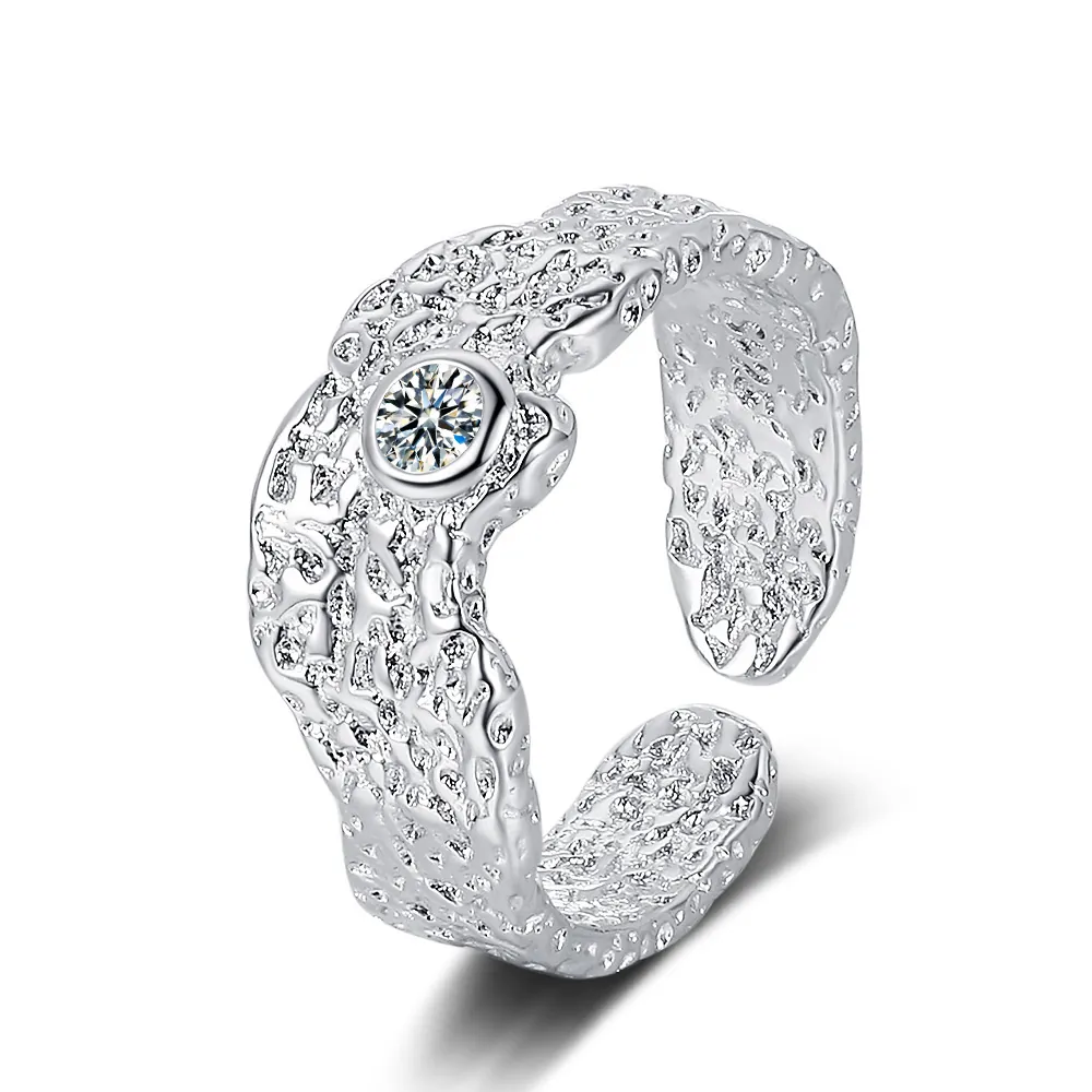Vintage Irregular Texture Copper Open Ring For Women Minimalist Lava Design White Gold Plated Zirconia Inlaid Adjustable Finger Ring Jewelry