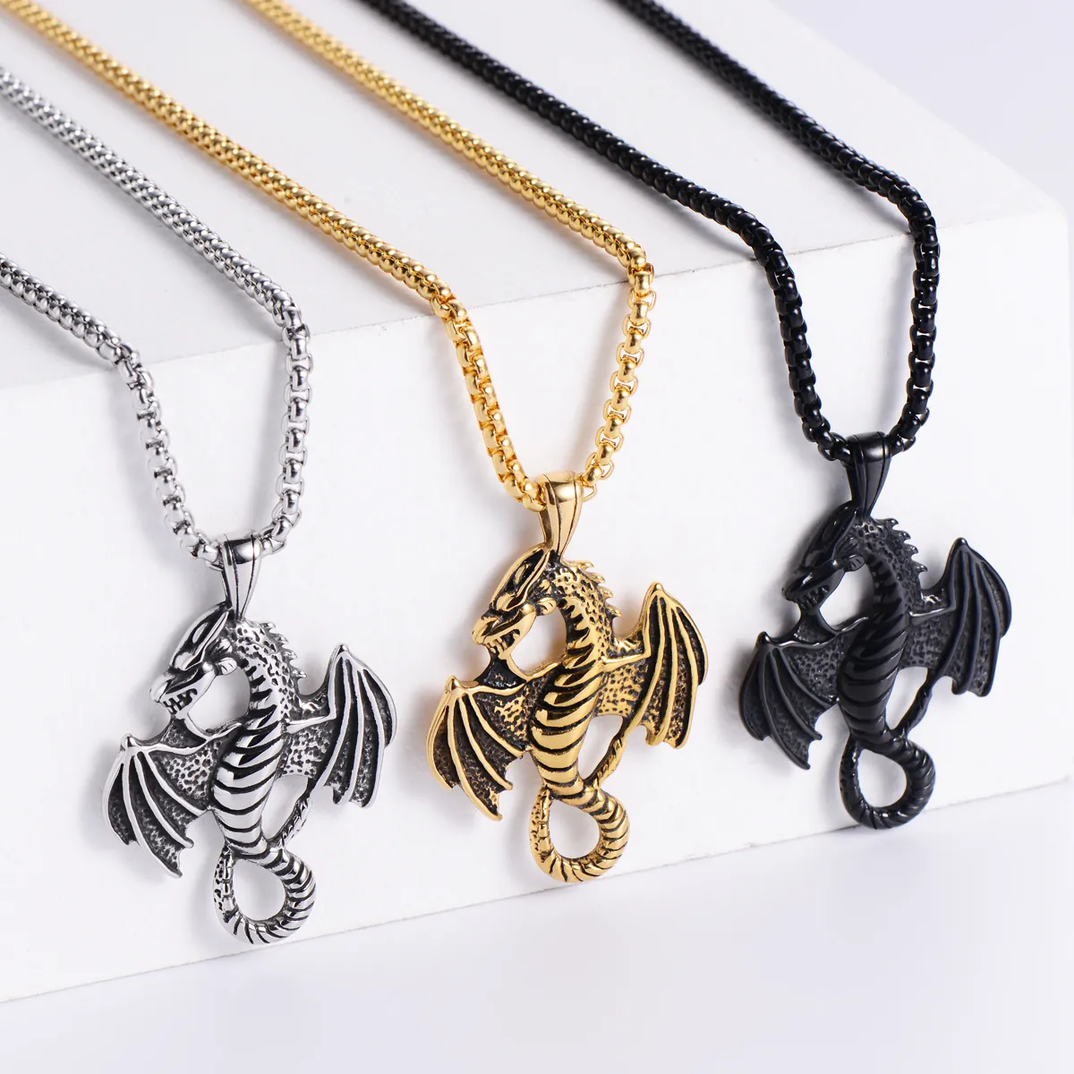 Dragon Pendant Necklace 316 Stainless Steel Fire Breathing Flying Wing Punk Retro Gothic Jewelry For Men Women