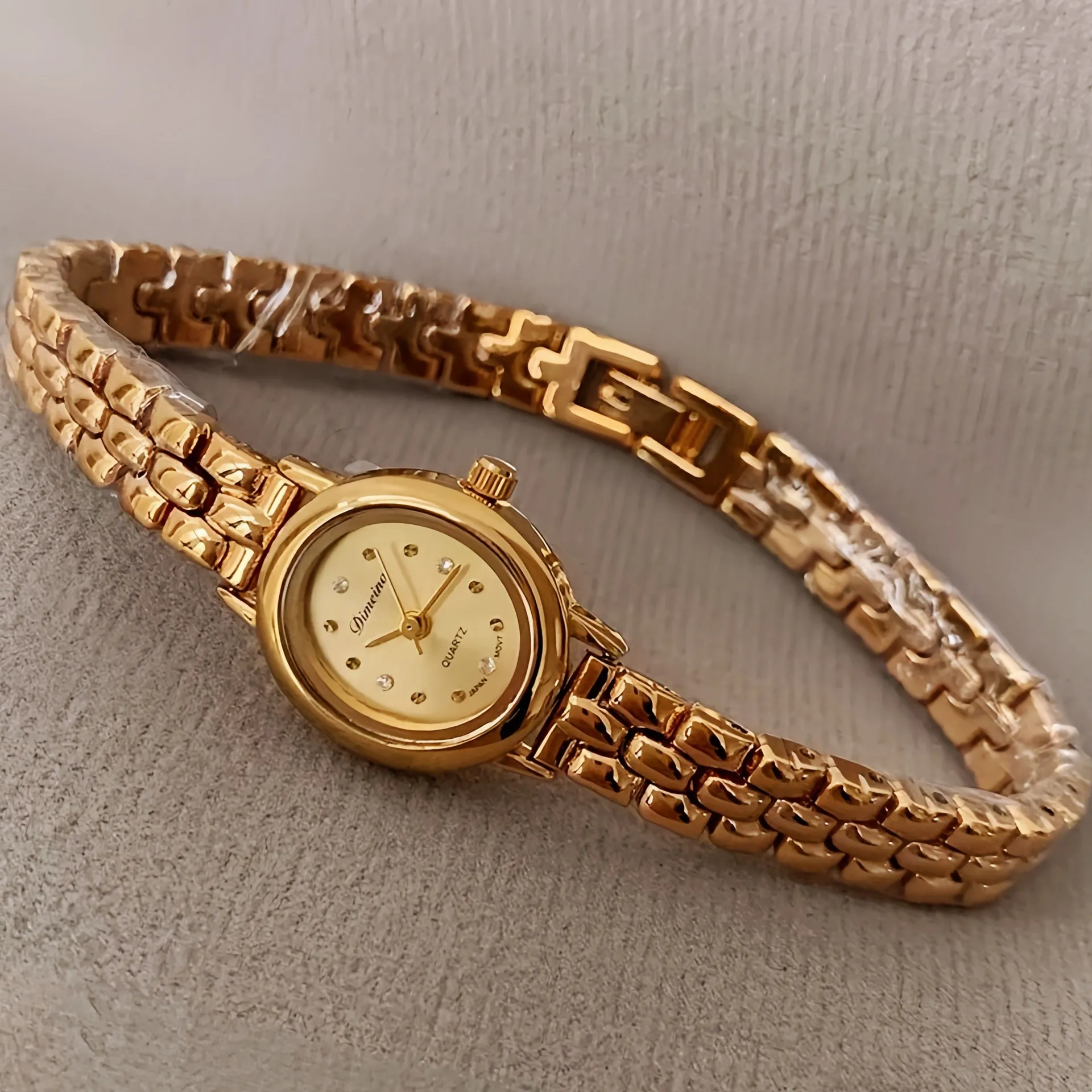 Vintage Women Gold Bracelet Quartz Watch Alloy Metal Case Rhinestone Dial Accents Japanese Movement Waterproof Elegant Wristwatch
