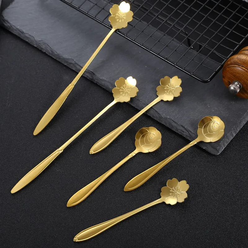 Stainless Steel Flower Spoon Gold Plated Sakura Rose Shapes Long Handle Coffee Dessert Stirring Decorative Elegant Tableware Gift