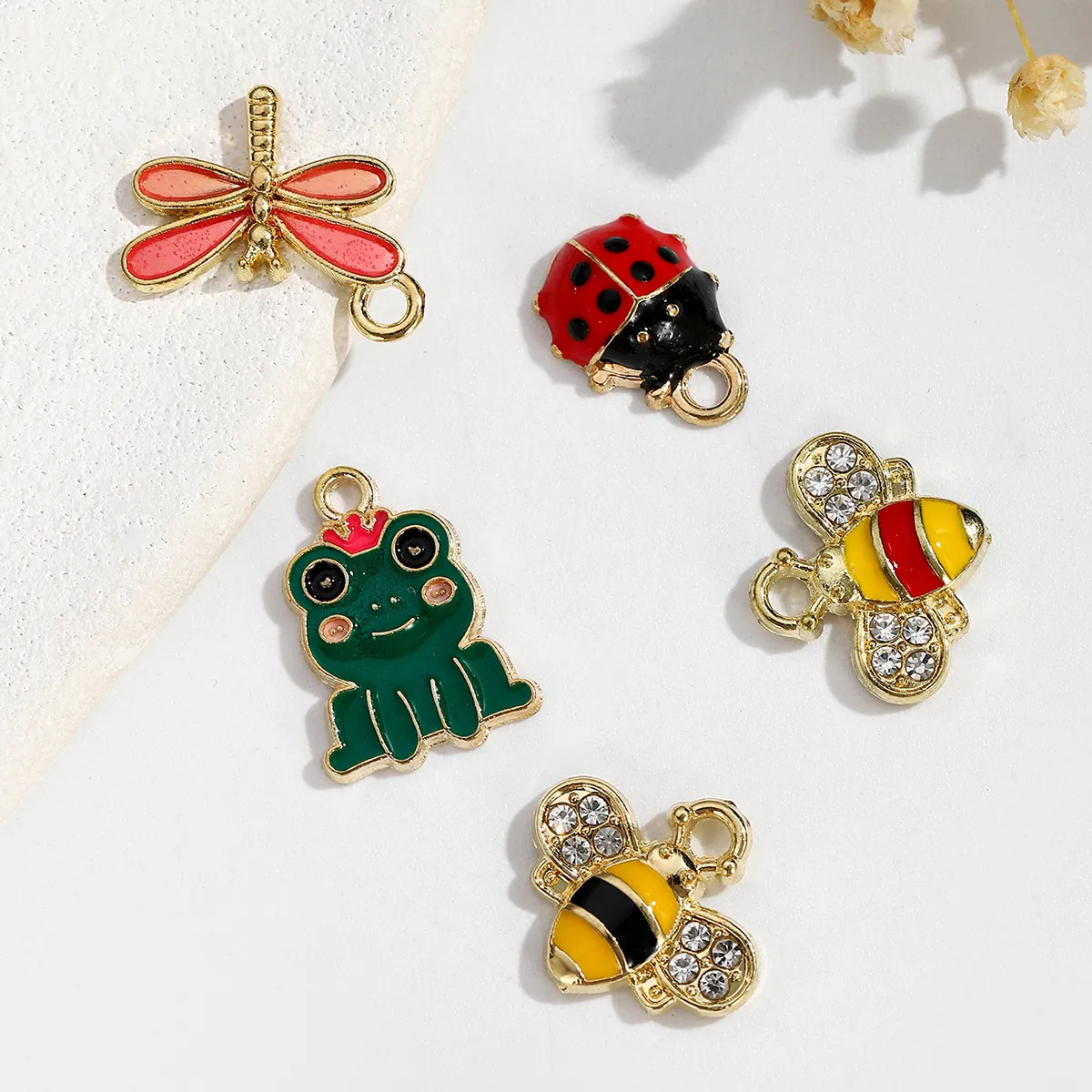 Cute Animal Insect Alloy Enamel Charms For DIY Jewelry Making Frog Bee Ladybug Dragonfly Rhinestone Decorative Pendants