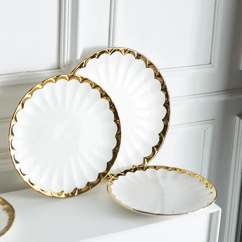 Ceramic Dinner Plate Gold Rim Scalloped Edge Nordic Style Flower Shaped Salad Dessert Steak Dish