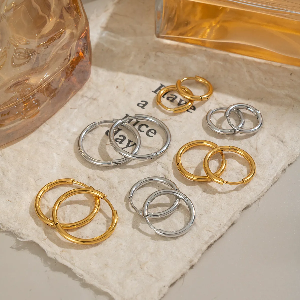 Créoles Minimalistes En Acier Inoxydable Imperméable Hypoallergénique Basique Polyvalent Rond Bijoux Pour Femmes