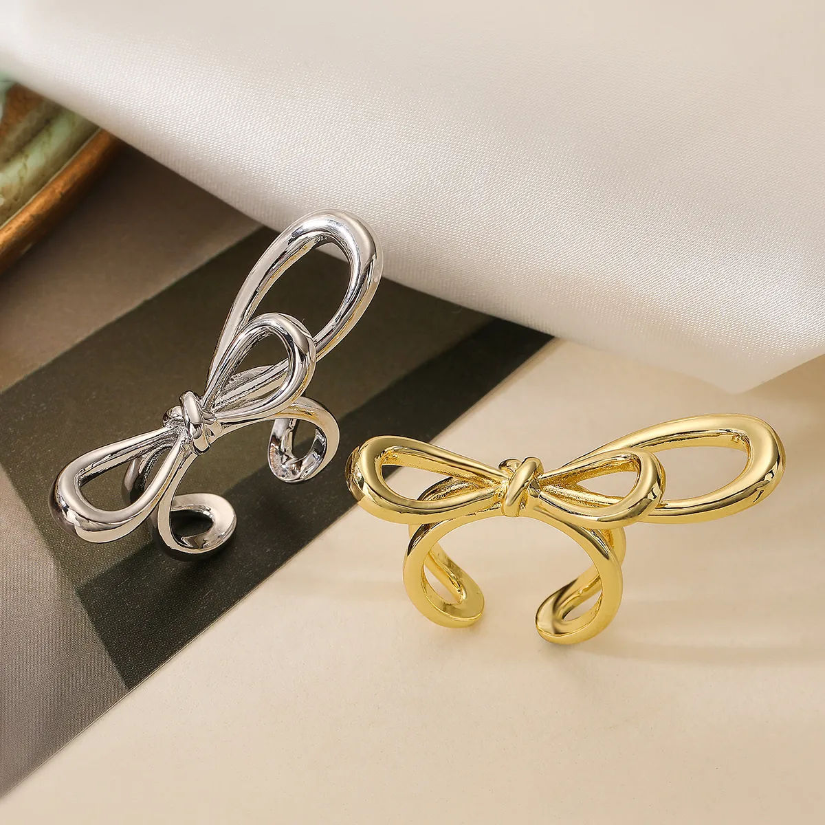 Chic Minimalist Bowknot Open Ring For Women Copper 18K Gold Silver Plated Adjustable Fashion Jewelry Finger Ring Anniversary Gift