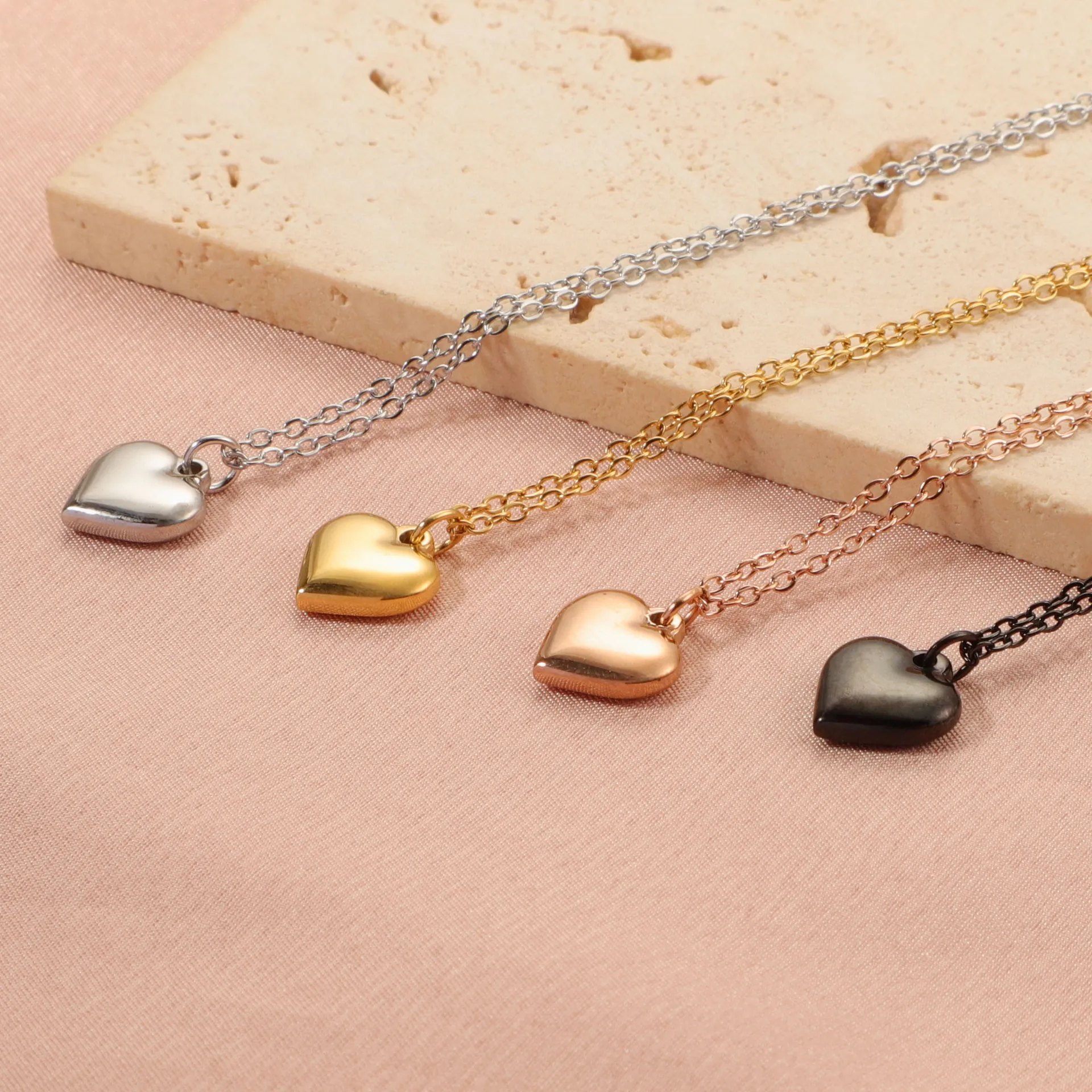 Collier Pendentif Cœur Minimaliste En Acier Inoxydable Poli Chaîne De Clavicule Bijoux Pour Femmes Élégant