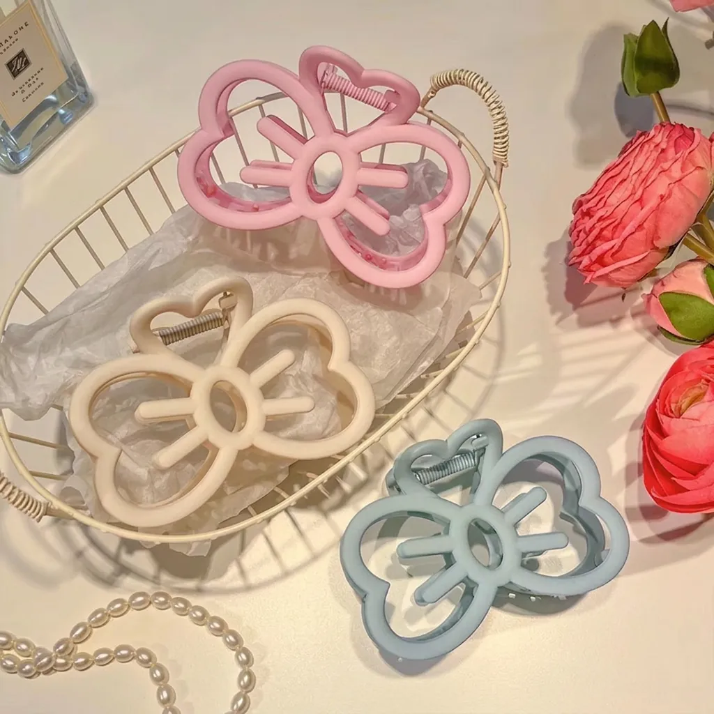Butterfly Hair Claw Clip Matte Acrylic Hollow Out Bow Shark Clip Elegant Versatile Headwear For Women